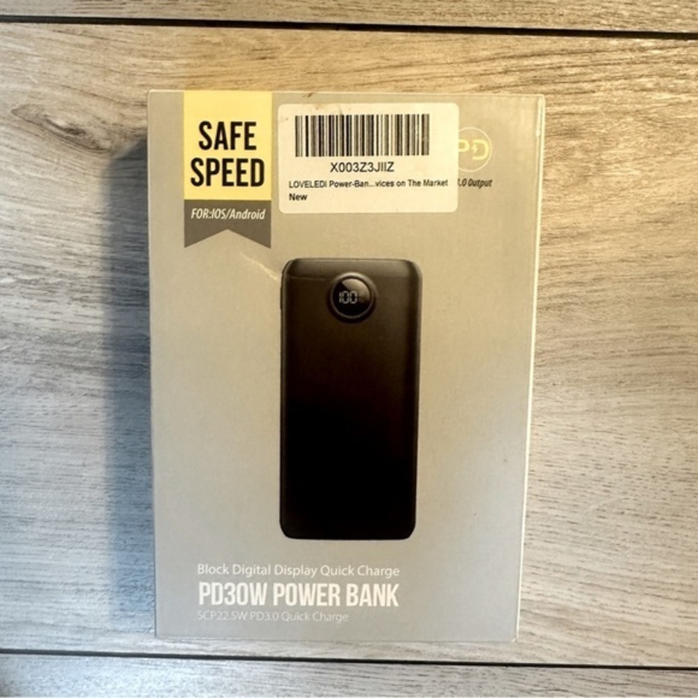 LOVELEDI PD30W Power Bank, a portable charger: iOS and Android devices NEW